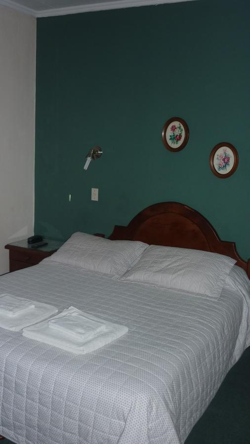 Hotel Alonso Rio Gallegos Room photo